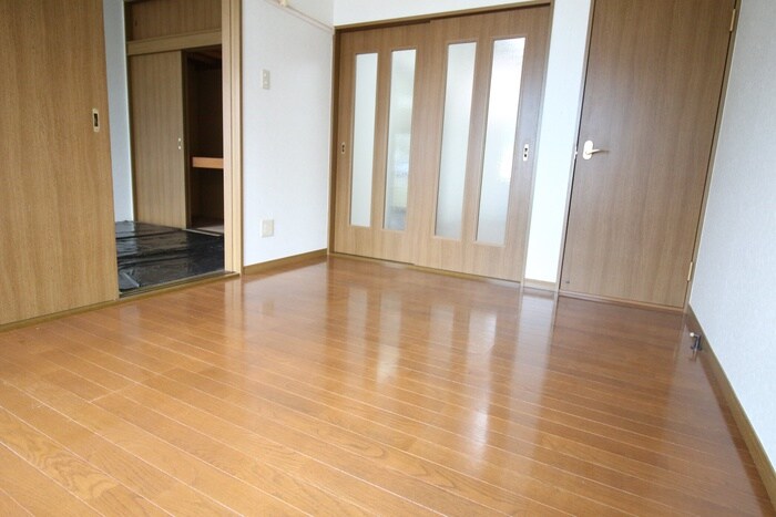 物件内観写真19　(居室)