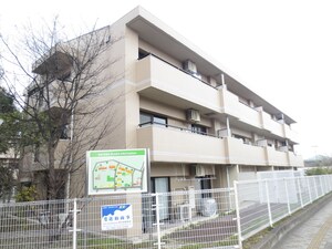 カヤバプラザＡ館外観写真