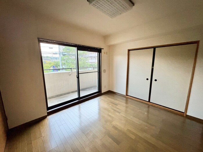 物件内観写真16　(居室)