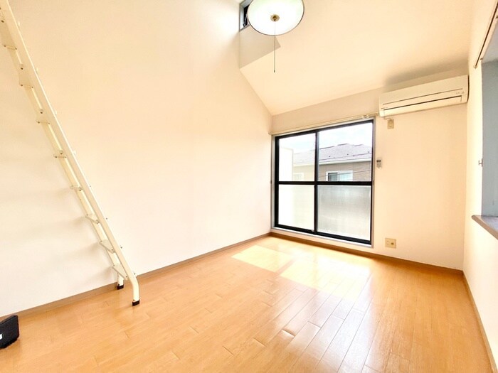 物件内観写真7　(居室)