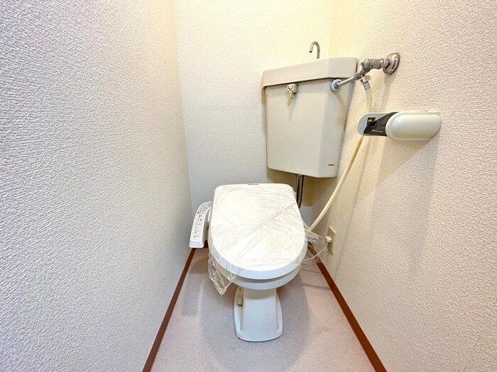 物件内観写真12　(トイレ)