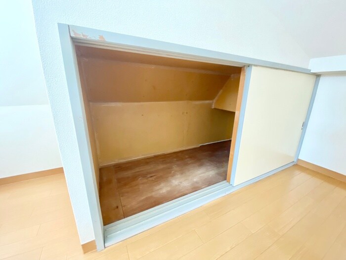 物件内観写真16　(収納)