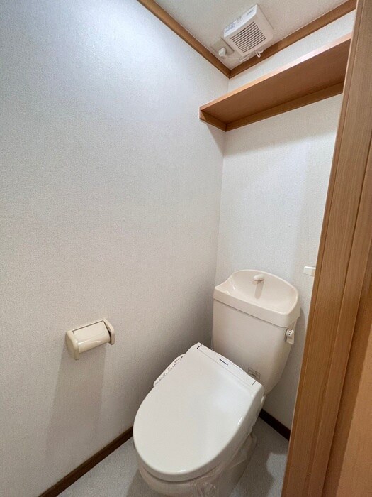 物件内観写真7　(トイレ)