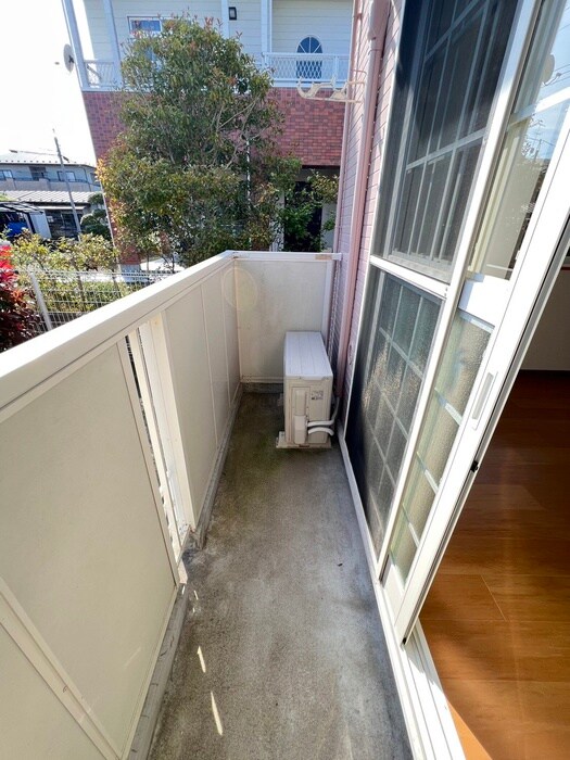 物件内観写真9　(ベランダ・バルコニー)