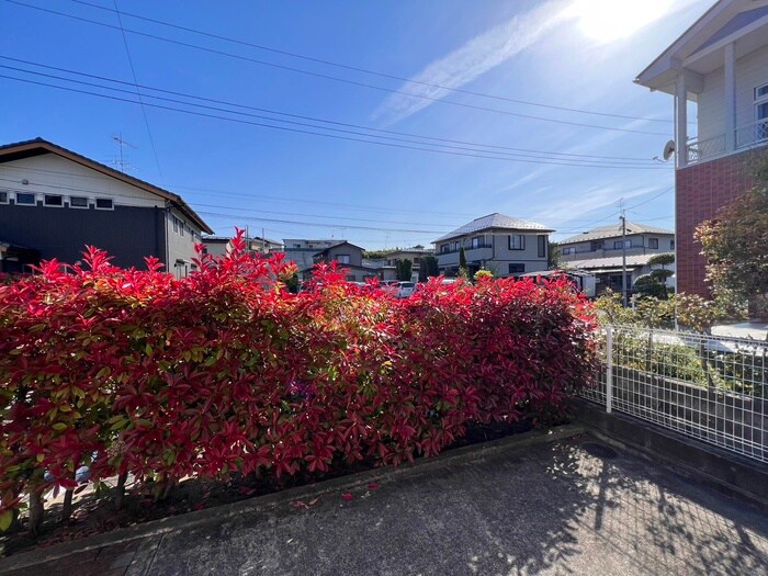 物件内観写真13　(室内からの展望)