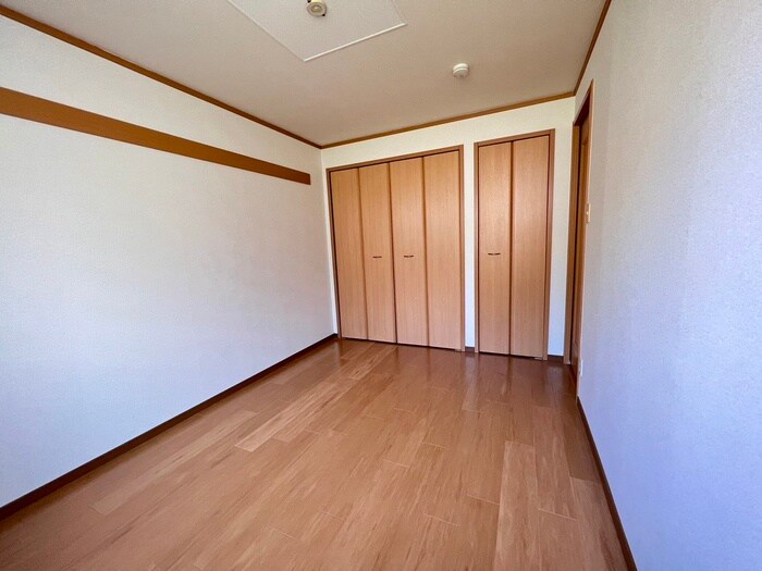 物件内観写真14　(居室)