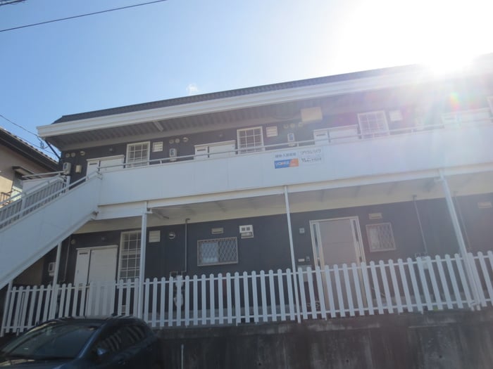 物件外観写真5　(駐輪場)