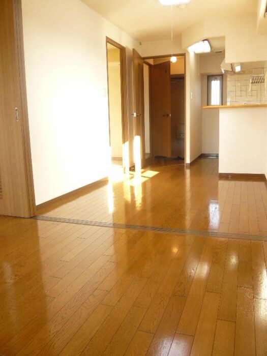 物件内観写真7　(居室)