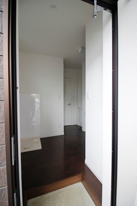 物件内観写真17　(廊下)