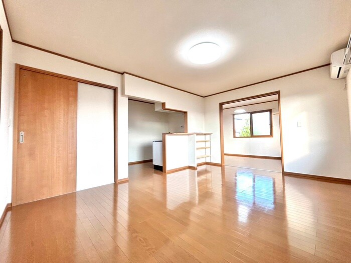 物件内観写真7　(居室)