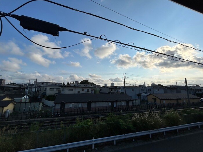 物件内観写真22　(室内からの展望)