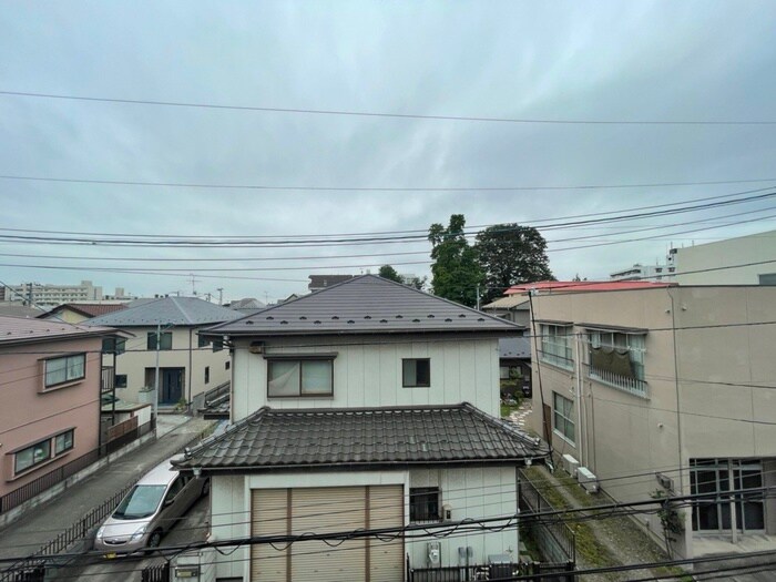 物件内観写真18　(室内からの展望)