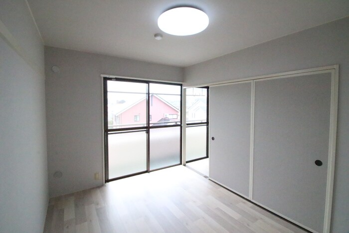 物件内観写真7　(居室)