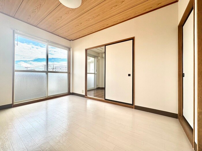 物件内観写真6　(居室)