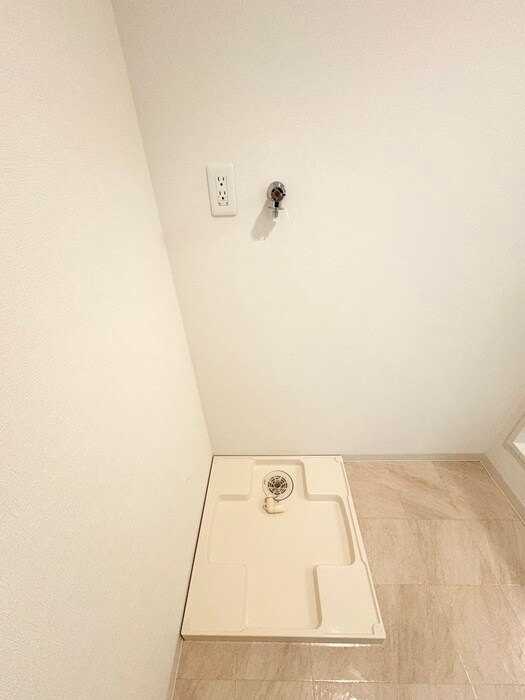 物件内観写真15　(洗濯機置場)