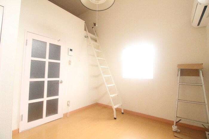 物件内観写真7　(居室)