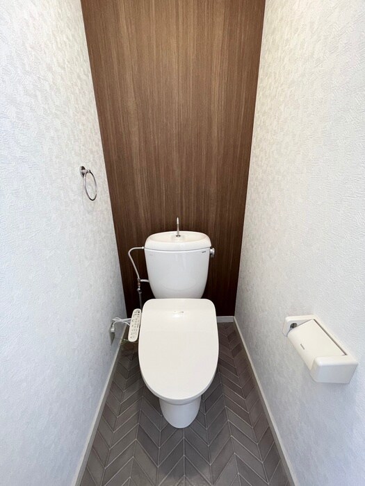 物件内観写真12　(トイレ)