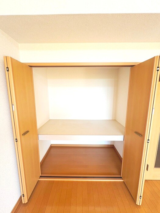 物件内観写真15　(収納)
