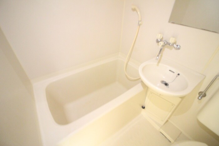 物件内観写真12　(バス／シャワールーム等)