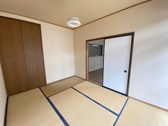 物件内観写真9　(居室)