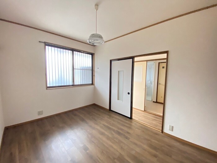 物件内観写真11　(居室)