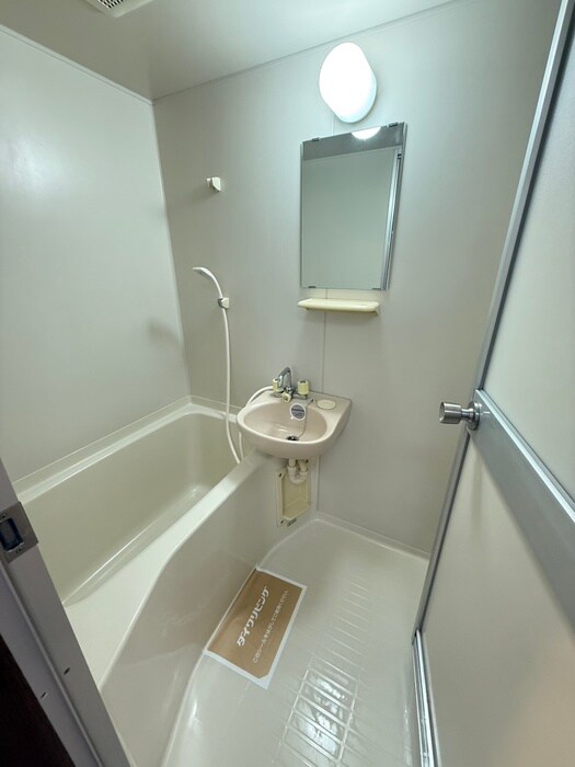 物件内観写真11　(バス／シャワールーム等)