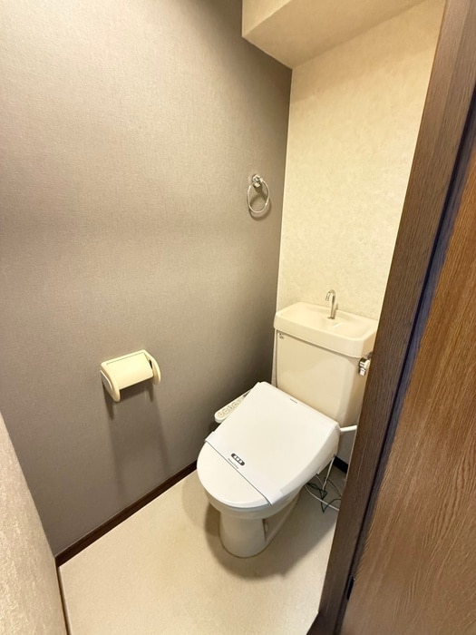 物件内観写真13　(トイレ)