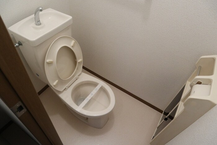 物件内観写真10　(トイレ)