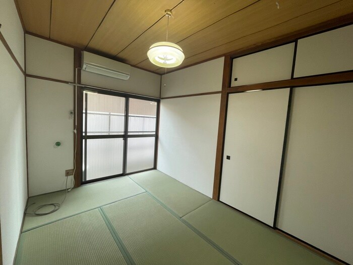 物件内観写真8　(居室)