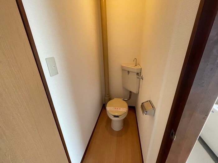 物件内観写真16　(トイレ)