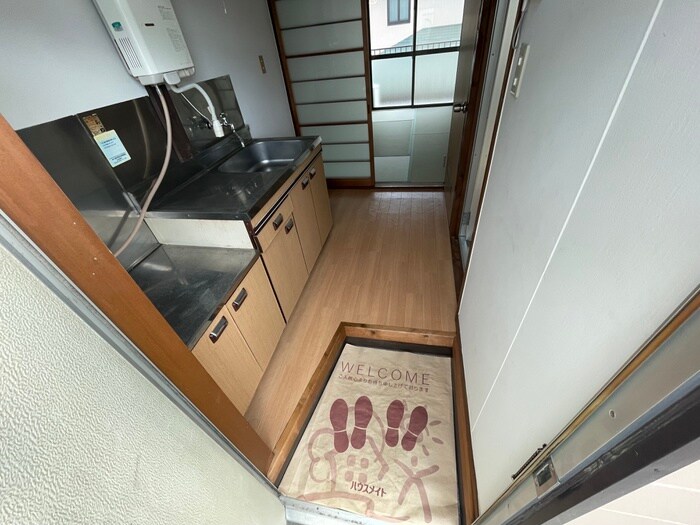 物件内観写真20　(玄関)