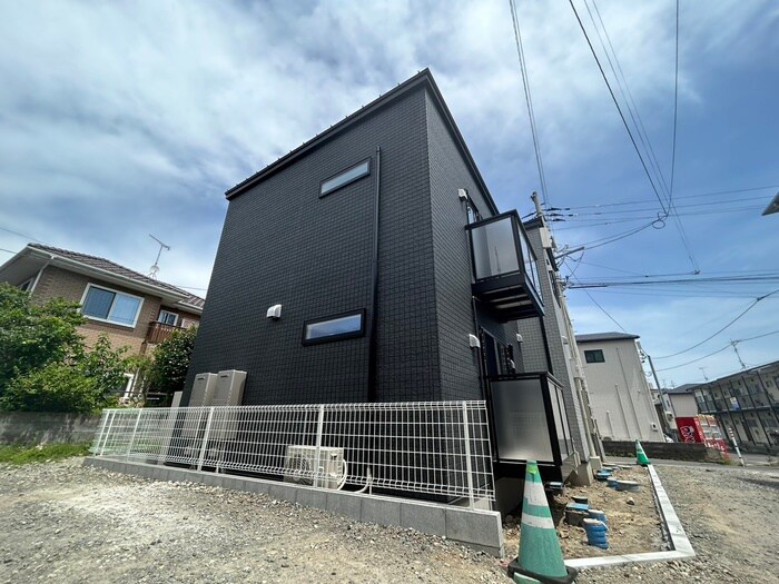 物件外観写真5　(外観写真)