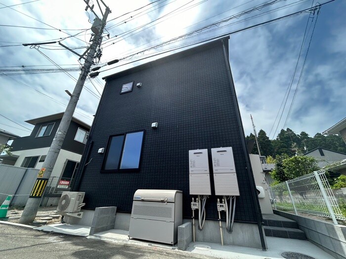 物件外観写真6　(外観写真)