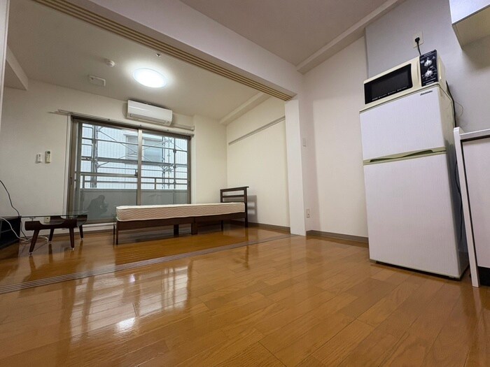 物件内観写真9　(居室)