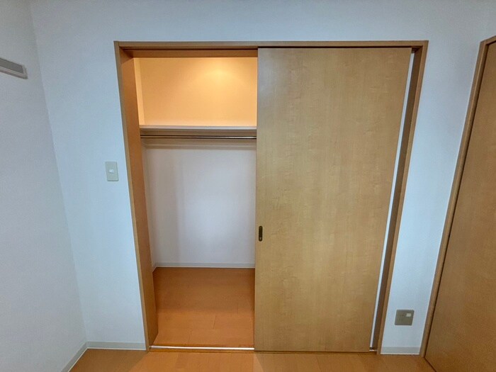 物件内観写真9　(収納)