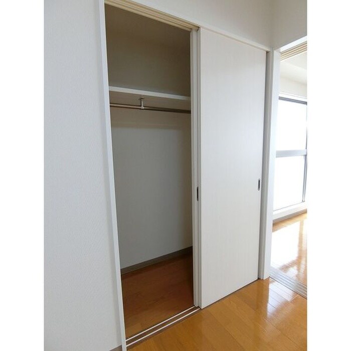 物件内観写真11　(収納)