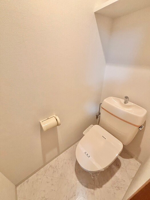 物件内観写真12　(トイレ)