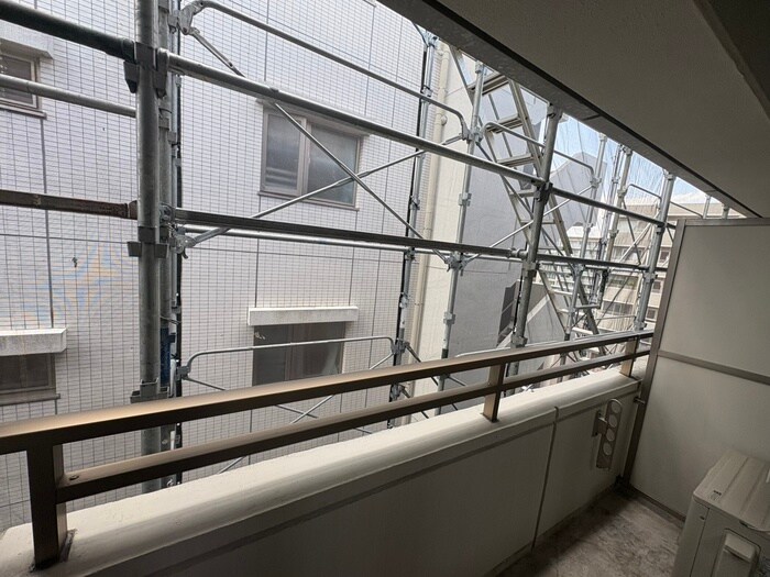 物件内観写真22　(室内からの展望)