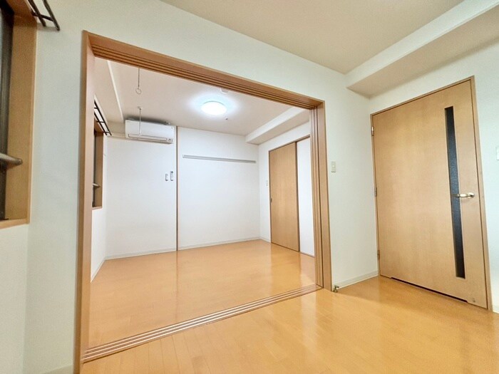 物件内観写真22　(居室)