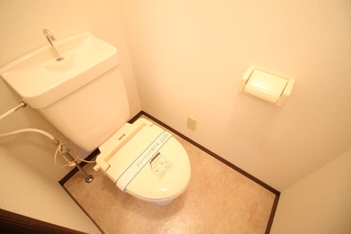 物件内観写真13　(トイレ)