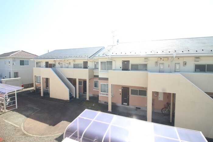 物件内観写真16　(室内からの展望)