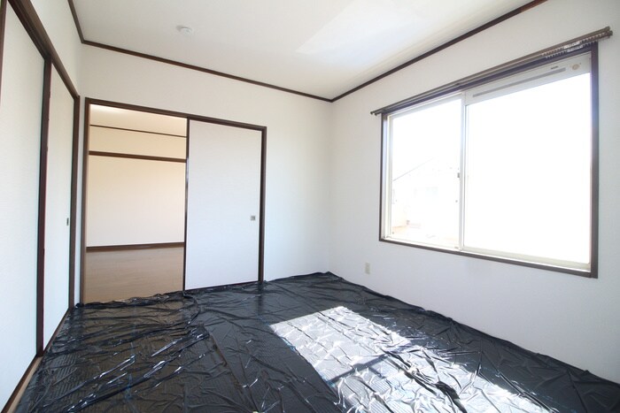 物件内観写真18　(居室)