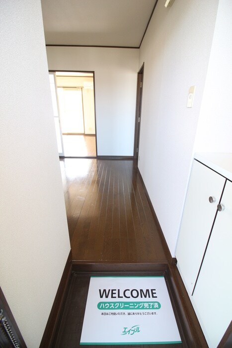 物件内観写真21　(玄関)