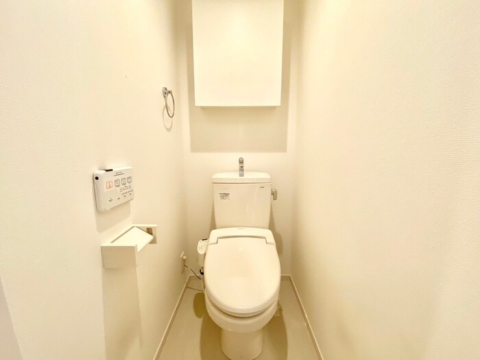 物件内観写真12　(トイレ)