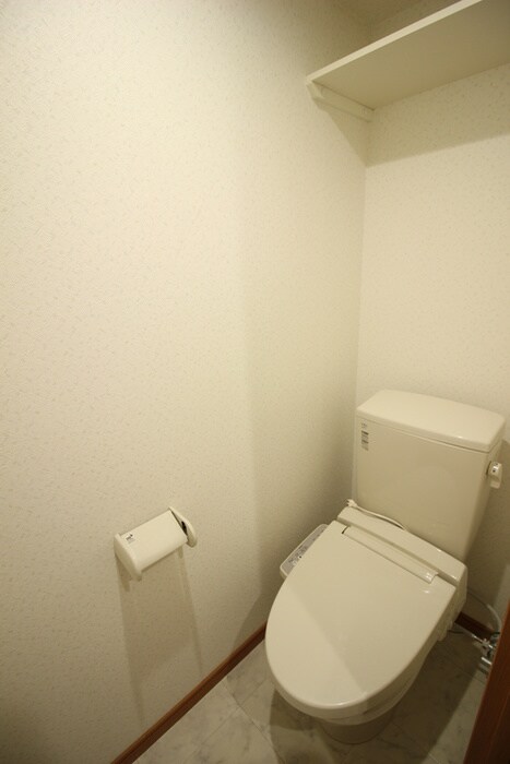 物件内観写真12　(トイレ)