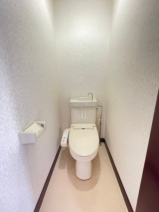 物件内観写真9　(トイレ)