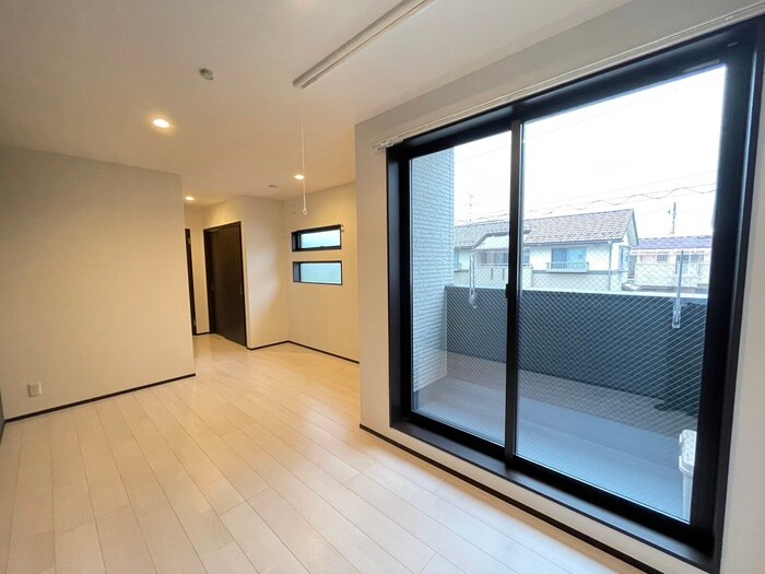 物件内観写真5　(居室)