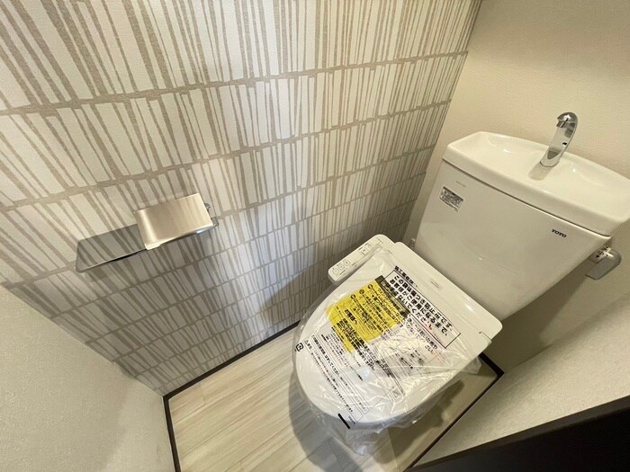 物件内観写真9　(トイレ)