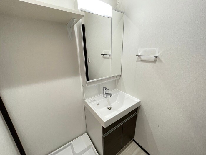 物件内観写真10　(洗面)
