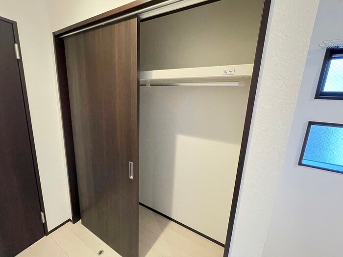 物件内観写真12　(収納)